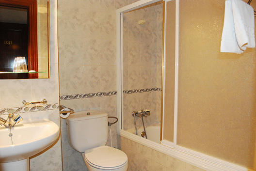 Hostal Universal Benavente Ruang foto