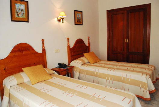 Hostal Universal Benavente Ruang foto